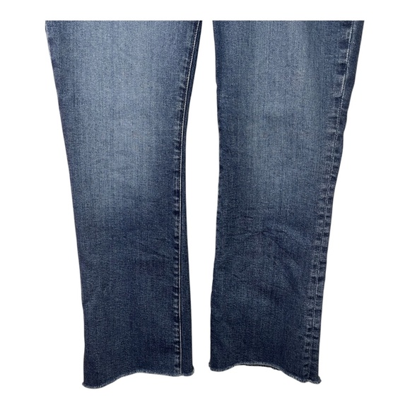 Madewell Mid-Rise Kick Out Jeans - Picture 4 of 10